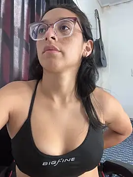 Snapshot of Ninnfa chatting on 02-07-25, 07:17 Ninnfa online show from 02-07-25, 07:17