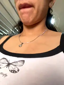 Snapshot of Ninnfa chatting on 09-16-25, 02:29 Ninnfa online show from 09-16-25, 02:29