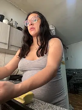 Snapshot of Ninnfa chatting on 09-30-25, 02:00 Ninnfa online show from 09-30-25, 02:00