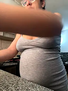 Snapshot of Ninnfa chatting on 11-14-25, 03:44 Ninnfa online show from 11-14-25, 03:44