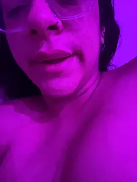 Snapshot of Ninnfa chatting on 11-23-25, 09:14 Ninnfa online show from 11-23-25, 09:14