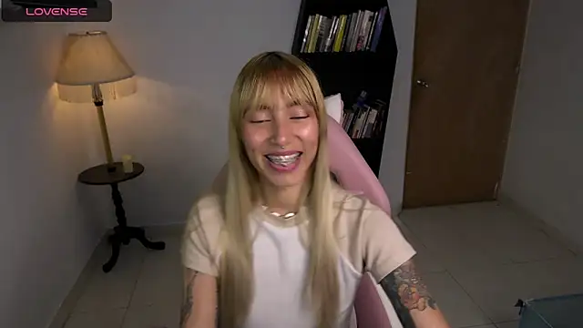 Saucy Jenn online show from 02-13-26, 03:35