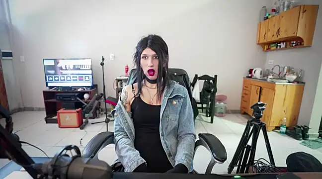 brenda nataliaok online show from 03-13-25, 07:17