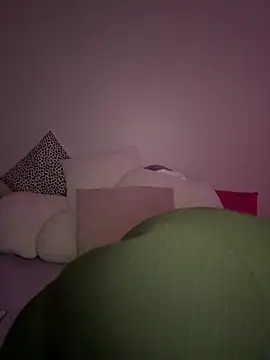 EmmieRae online show from 02-06-25, 09:49