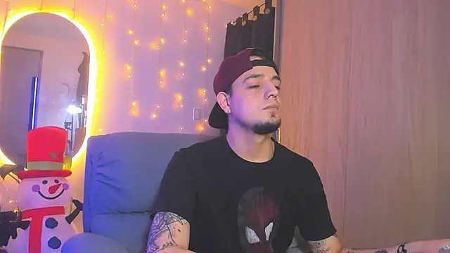 alejandro calderon1 online show from 12-13-24, 04:11