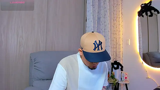 alejandro calderon1 online show from 10-26-25, 04:51