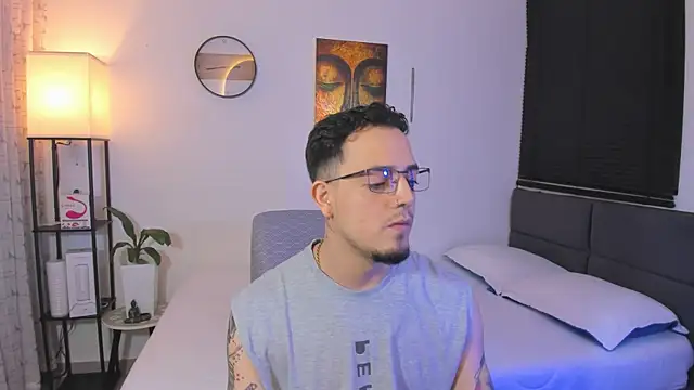 alejandro calderon1 online show from 06-18-26, 03:18