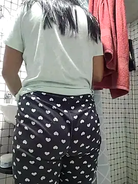 Hannah-grace online show from 01-27-25, 09:44