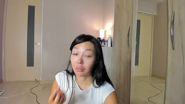 keiko hot online show from 06-14-26, 01:47