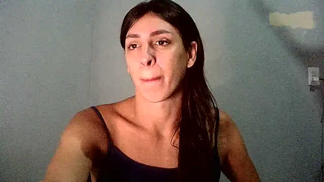 Snapshot of AlexiaDuucan chatting on 11-16-25, 12:33 AlexiaDuucan online show from 11-16-25, 12:33