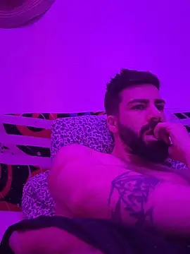 kinkyguy04 online show from 03-21-25, 09:23