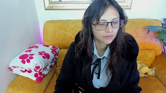 Snapshot of Kyomi_chang chatting on 05-27-26, 12:24 Kyomi chang online show from 05-27-26, 12:24