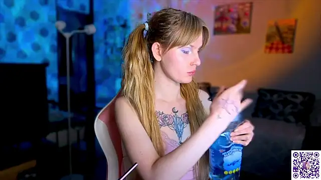 Chanel Gill online show from 03-21-26, 11:30