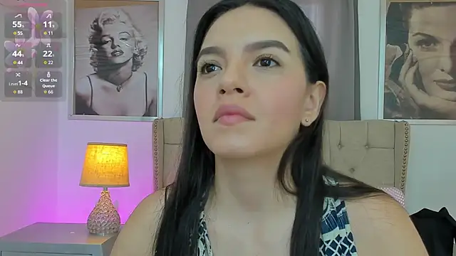 Snapshot of Beautyari_ chatting on 07-22-26, 12:19 Beautyari online show from 07-22-26, 12:19