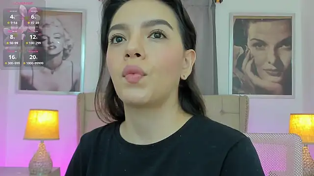 Snapshot of Beautyari_ chatting on 07-30-26, 12:26 Beautyari online show from 07-30-26, 12:26