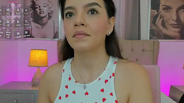 Snapshot of Beautyari_ chatting on 08-01-26, 12:26 Beautyari online show from 08-01-26, 12:26