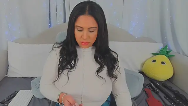 MeghanXO online show from 03-15-26, 12:44