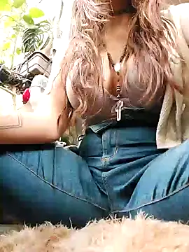 Snapshot of k_lebannon chatting on 01-25-25, 06:46 k lebannon online show from 01-25-25, 06:46
