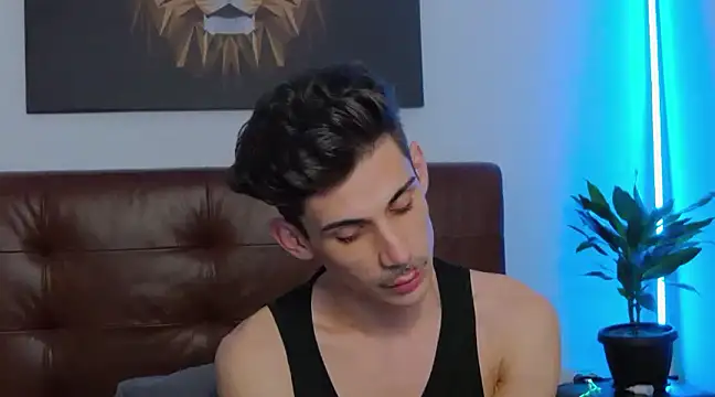 Snapshot of DanielCrush1 chatting on 01-11-25, 05:40 DanielCrush1 online show from 01-11-25, 05:40