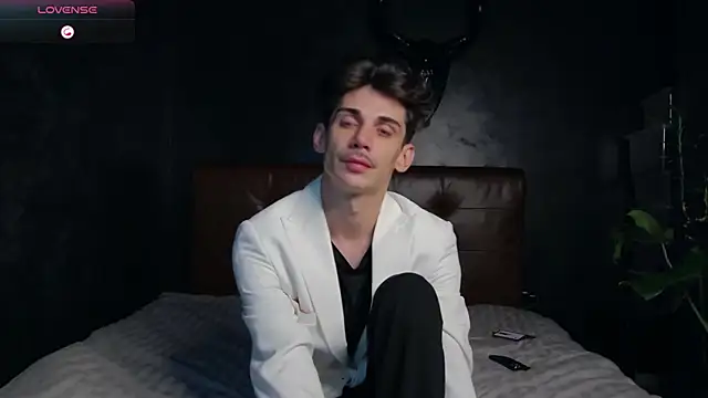 DanielCrush1 online show from 11-14-25, 01:10