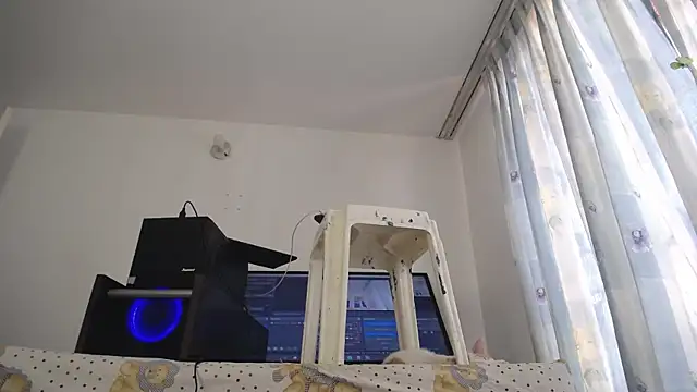 Snapshot of eolicasex chatting on 02-24-25, 04:36 eolicasex online show from 02-24-25, 04:36