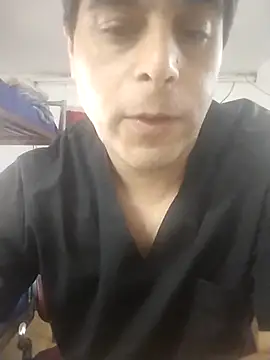 Snapshot of Tonilp1984 chatting on 03-19-26, 04:22 Tonilp1984 online show from 03-19-26, 04:22