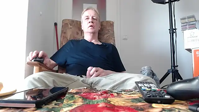 Cordt27 online show from 05-24-26, 06:02