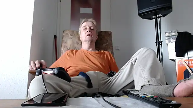 Cordt27 online show from 06-03-26, 04:34