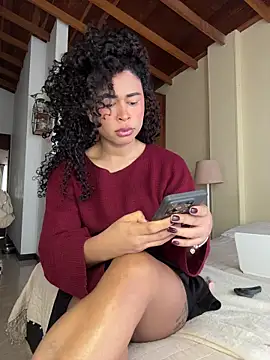 GabriSaenz online show from 02-02-26, 01:54