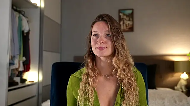 Special    online show from 09-26-25, 04:05