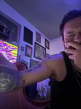 htk1975 online show from 04-29-26, 03:38