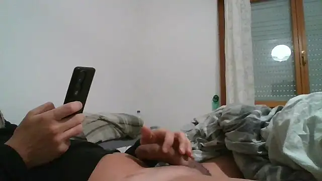 Snapshot of Diabulusux chatting on 01-16-26, 07:56 Diabulusux online show from 01-16-26, 07:56