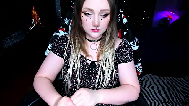 Snapshot of YourDyingBride chatting on 01-19-25, 04:36 YourDyingBride online show from 01-19-25, 04:36