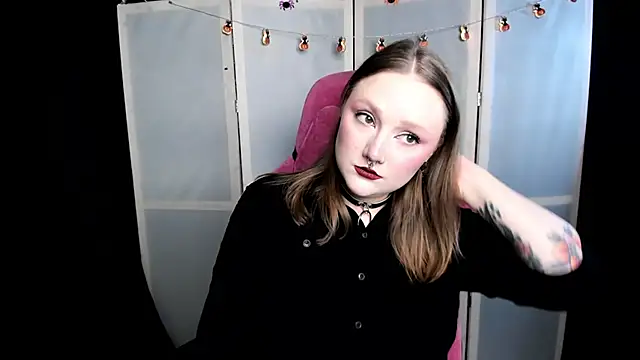 Snapshot of YourDyingBride chatting on 11-04-25, 11:04 YourDyingBride online show from 11-04-25, 11:04