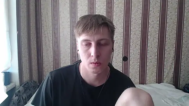 Snapshot of darienlarge chatting on 03-09-25, 01:26 darienlarge online show from 03-09-25, 01:26