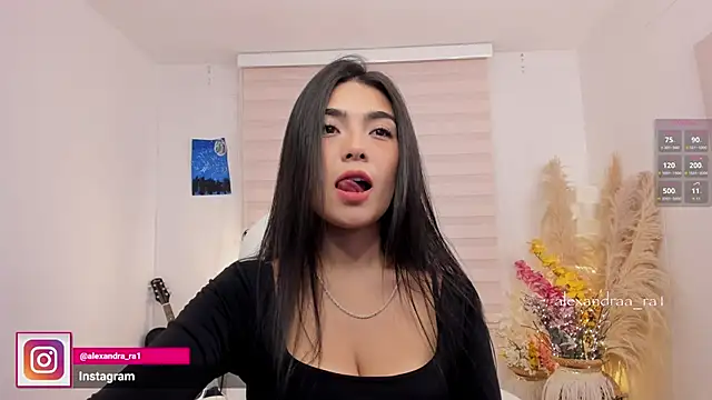 Alexandra ra online show from 11-19-25, 06:41