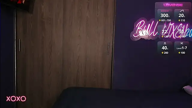 bull vixen2001 online show from 12-13-24, 11:34