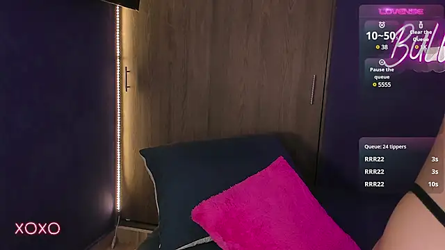 bull vixen2001 online show from 01-13-25, 08:15