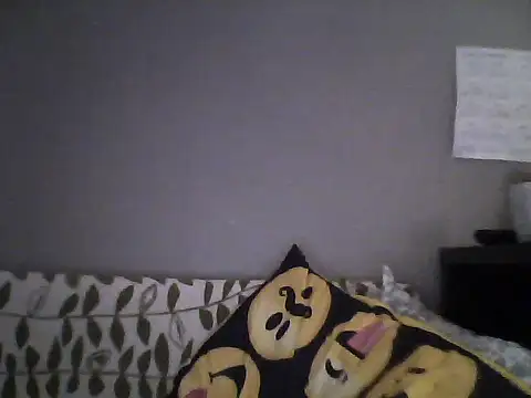 Snapshot of Jaguar13x chatting on 09-30-25, 02:00 Jaguar13x online show from 09-30-25, 02:00