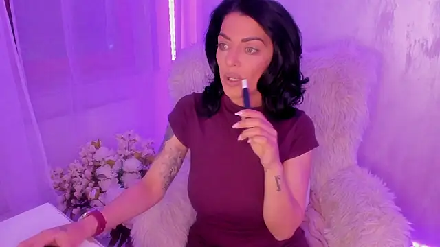 ElisaBaxter online show from 04-30-26, 03:24