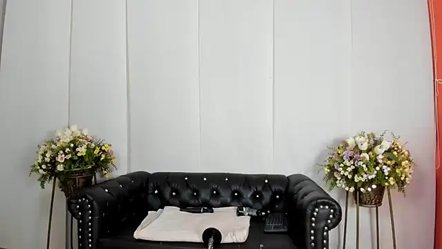 SSCARLETH  online show from 05-01-26, 12:54