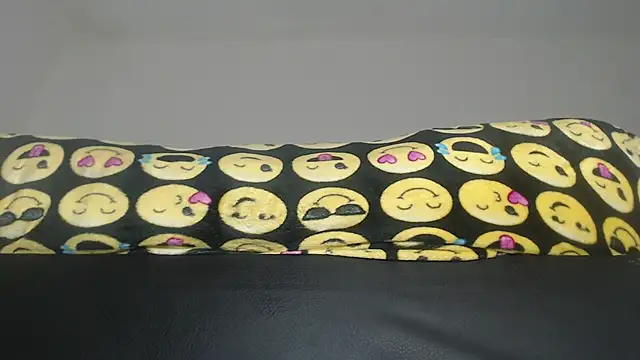 Snapshot of Devill_x chatting on 02-26-25, 11:20 Devill x online show from 02-26-25, 11:20