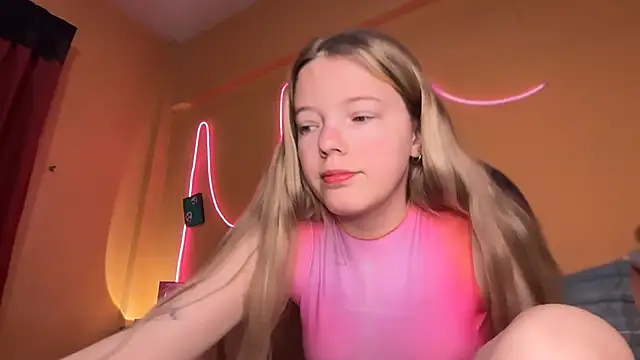 -veranito- online show from 10-24-25, 03:03