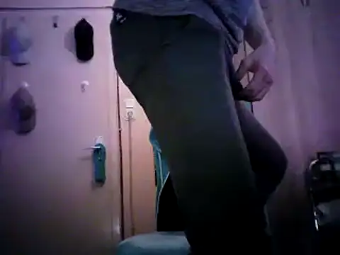 Snapshot of PassiveStute25 chatting on 02-08-25, 09:46 PassiveStute25 online show from 02-08-25, 09:46