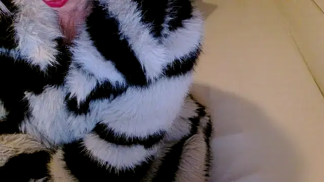 Snapshot of 34MANON chatting on 11-30-25, 06:39 34MANON online show from 11-30-25, 06:39