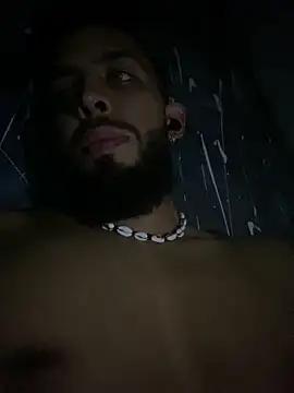 Snapshot of Alessandro__Rossi chatting on 02-14-25, 06:45 Alessandro Rossi online show from 02-14-25, 06:45