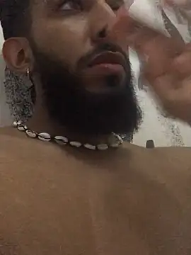 Snapshot of Alessandro__Rossi chatting on 02-22-25, 05:23 Alessandro Rossi online show from 02-22-25, 05:23