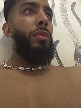 Snapshot of Alessandro__Rossi chatting on 02-23-25, 04:39 Alessandro Rossi online show from 02-23-25, 04:39