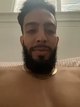 Snapshot of Alessandro__Rossi chatting on 10-03-25, 06:05 Alessandro Rossi online show from 10-03-25, 06:05