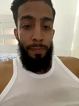 Snapshot of Alessandro__Rossi chatting on 12-05-25, 08:05 Alessandro Rossi online show from 12-05-25, 08:05